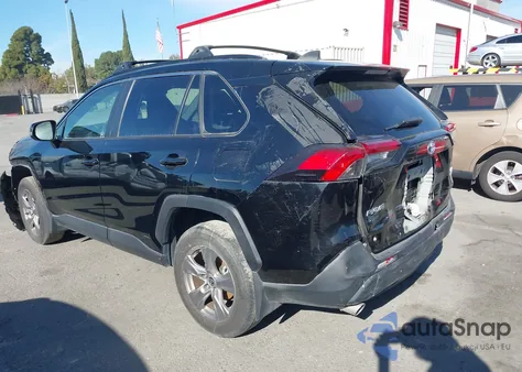 2024 Toyota Rav4 Hybrid Le z USA, uszkodzony, nr VIN JTMMWRFV7RD219101